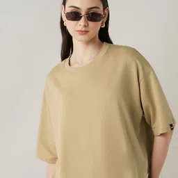 Bewakoof Heavy Duty 1.0 Women Oversized Short Top-image-39