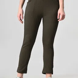 BAESD Women Relaxed Mid-Rise Flat-Front Cropped Trousers-image-60