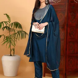 KALINI Ethnic Motifs Yoke Design Sequinned Kurta & Trousers With Dupatta image 5