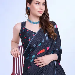 Rekha Maniyar Printed Sequinned Saree-picture-24
