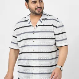 Urbano Plus Men Opaque Casual Shirt-image-38