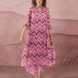 KALINI Women Colourblocked Regular Kurta with Palazzos-10