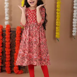 Kinder Kids Girls Floral Printed Regular Pure Cotton Kurta-image-53