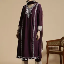Anouk Floral Embroidered Regular Thread Work Straight Kurta with Trousers & Dupatta-picture-15