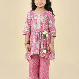 LIL PITAARA Girls Floral Printed Regular Gotta Patti Pure Cotton Kurti with Palazzos-image-78