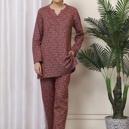 Kanvin Women Geometric Printed Night suit-image-124