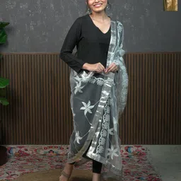 HELLA FASHIONS Selection Of 2 Floral Embroidered Thread Work Net Dupattas-picture-31
