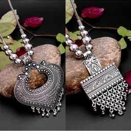 Sangria Set Of 2 Oxidized Samosa & Big Pan Necklace-image-13