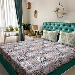 KLOTTHE Brown & Blue Geometric Printed 400 TC Cotton King Bedsheet Set 2.70 m x 2.70 m-4