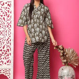 ETC Women Printed Night suit-image-55