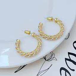 DressBerry Circular Half Hoop Earrings-21