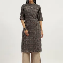 ARAVALII Floral Printed Round Neck Straight Kurta-50