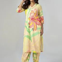 Anouk Rustic Women Floral Printed Pleated Kurta with Trousers-46