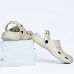 The Roadster Lifestyle Co Men Self Design Clogs-51