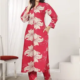 DIVASTRI Printed V-neck Tunic With Palazzos Co-Ords-image-79