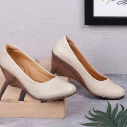 Mochi Colourblocked Stiletto Mules with Tassels-20
