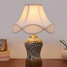 Devansh Off White Textured Wood Traditional Frusturical Shaped Table Lamp image 3