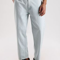 Calvin Klein Jeans Men Tapered Fit Mid-Rise Jeans-image-12
