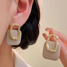 FIMBUL Square Studs Earrings image 4