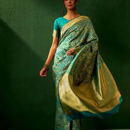 DEVATITHI Woven Design Zari Silk Blend Banarasi Saree-image-58