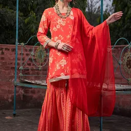 Shae by SASSAFRAS Women Printed Kurta Set-picture-18