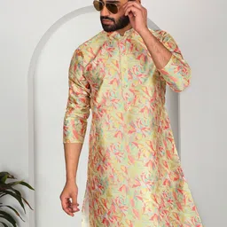 KRAFT INDIA Men Abstract Printed Regular Kurta Set image 3