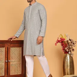 Jompers Men Embroidered Regular Sequinned Kurta with Pyjamas image 5
