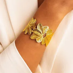 rubans voguish Rubans 18K Gold-Plated Stainless Steel Tarnish-Free Waterproof Floral Petal Cuff Bracelet-picture-8