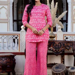 RANGREAL Floral Printed Cotton Tunic With Trousers Co-Ords-image-26