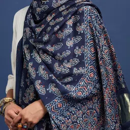 Taavi Floral Ajrakh Printed Dupatta image 4