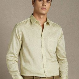 Louis Philippe Men Textured Spread Collar Pure Cotton Formal Shirt-picture-3