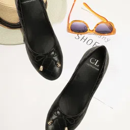 Carlton London Party Block Pumps with Bows-picture-34