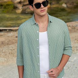 Campus Sutra Men Comfort Fit Spread Collar Textured Casual Shirt-image-99