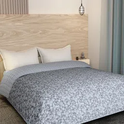 Florida Grey & Off White AC Room 300 GSM Double Bed Dohar-32