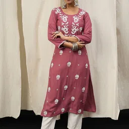 Anouk Floral Embroidered Thread Work Straight Kurta-image-15