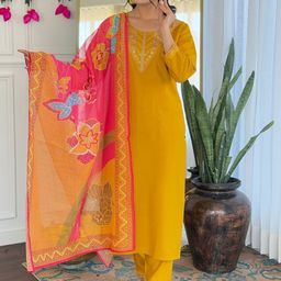 Growdamy Women Floral Yoke Design Kurta with Trousers & Dupatta-51