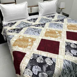 Pure Decor Brown & White Floral Microfiber AC Room Double Bed Comforter-image-31