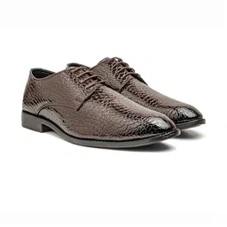 Bold Bunny Men's Brown Vegan Leather Derby Lace Up Textured Oxfords-image-86