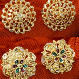 DIVASTRI Set Of 2 Gold-Plated Stone Studded Circular Studs-81