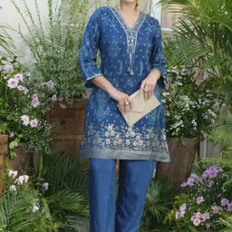 AUTUMN LANE Printed Organic Cotton V-Neck Top With Trousers Co-Ords-picture-3