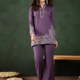 Sangria Floral Woven Design Winter Pashmina Tunic With Trousers-56