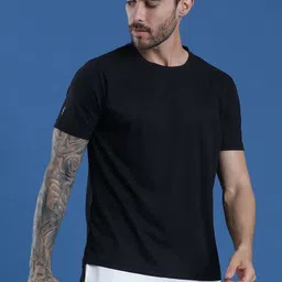EPPE Men Pockets Slim Fit T-shirt-image-47