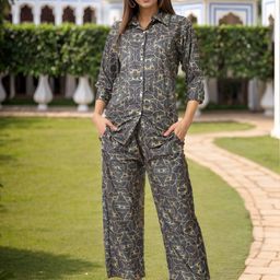 The Roadster Lifestyle Co Printed Shirt With Palazzos Co-Ords-image-103