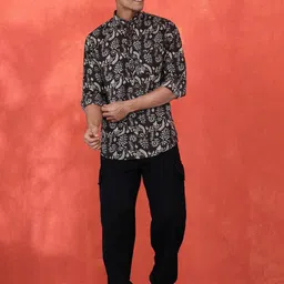 Sangria Men Comfort Fit Band Collar Floral Printed Cotton Casual Shirt-image-82
