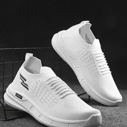 BIRDE Men Woven Design Flyknit Sneakers-image-49