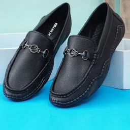 Killer Men Textured Loafers-image-88
