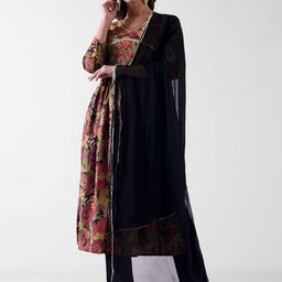Pashet Women Floral Printed Regular Kurta with Trousers & With Dupatta-40