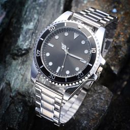 French Accent Men Embellished Dial & Stainless Steel Bracelet Style Straps Analogue Watch SS25_FAWC1019-31