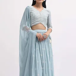 DIVASTRI Embroidered Thread Work Semi-Stitched Lehenga & Unstitched Blouse With Dupatta image 3