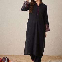 Indo Era Floral Embroidered Mandarin Collar Straight Tunic And Trousers-35
